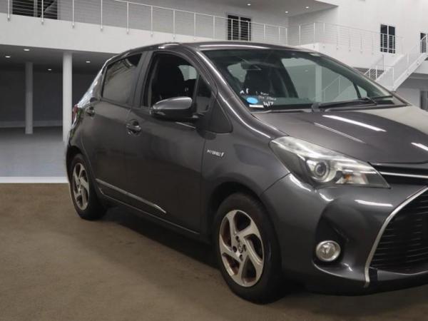 Toyota Yaris 1.5 VVT-h Icon Hatchback 5dr Petrol Hybrid E-CVT Euro 6 (101 ps)