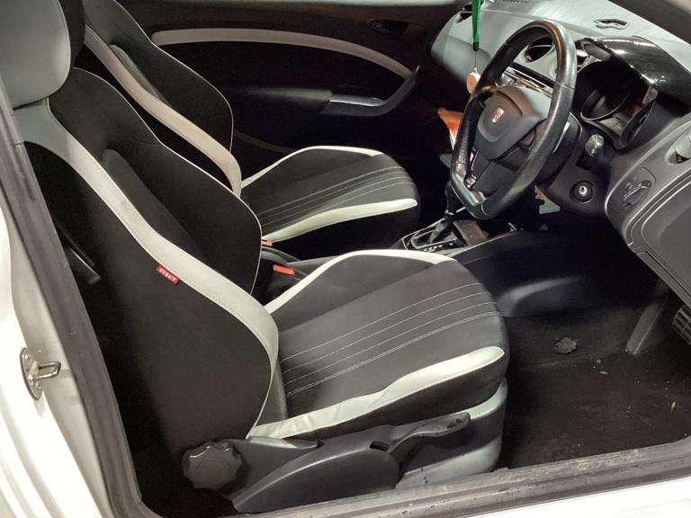 SEAT Ibiza 1.4 TSI Cupra Sport Coupe 3dr Petrol DSG Euro 5 (180 ps)