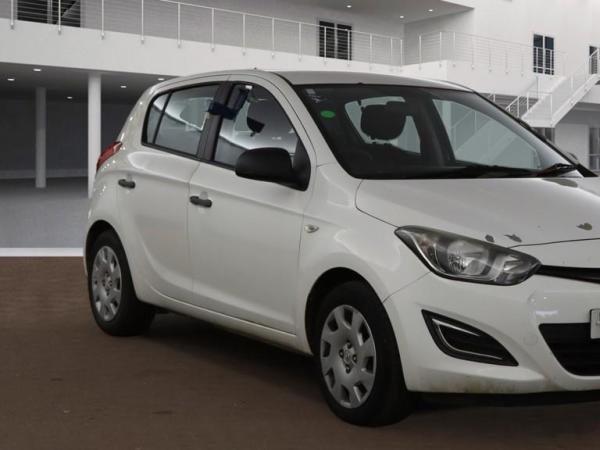 Hyundai i20 1.2 Classic Hatchback 5dr Petrol Manual Euro 5 (85 bhp)