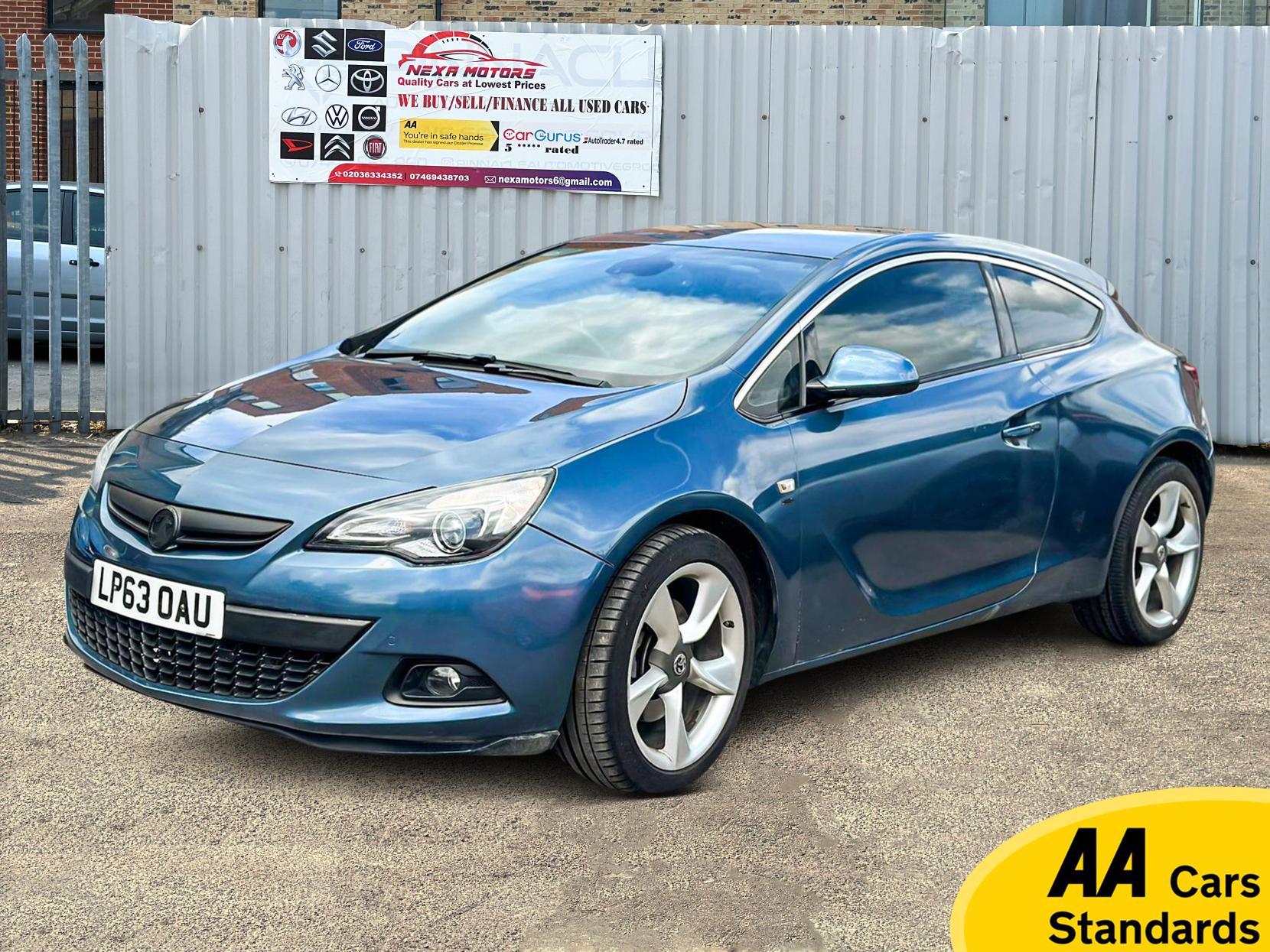 Vauxhall Astra GTC 1.4T SRi Coupe 3dr Petrol Auto Euro 5 (140 ps)