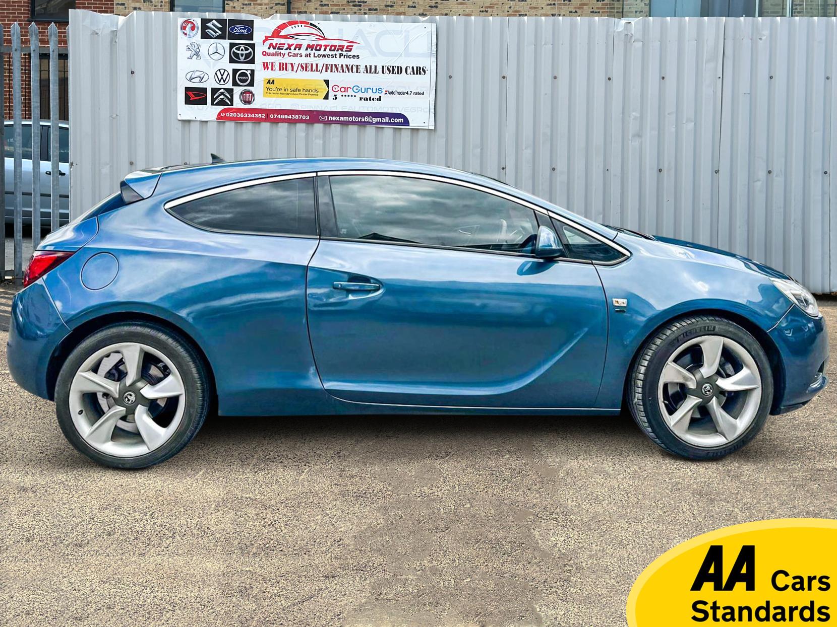 Vauxhall Astra GTC 1.4T SRi Coupe 3dr Petrol Auto Euro 5 (140 ps)