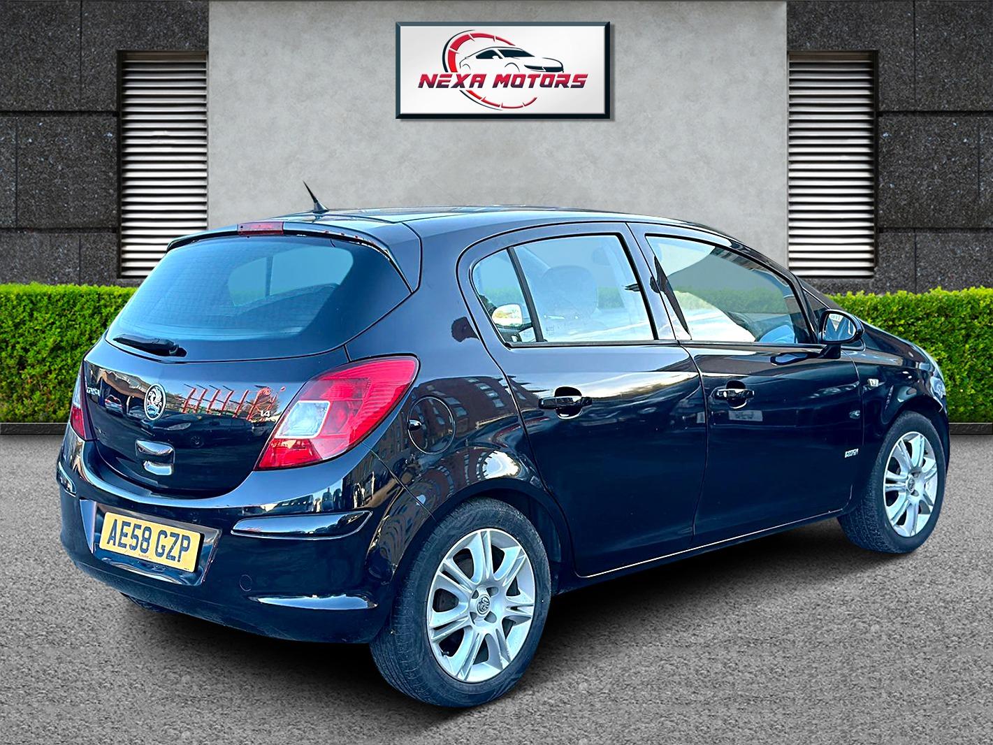 Vauxhall Corsa 1.4i 16v Design Hatchback 5dr Petrol Automatic (a/c) (158 g/km, 89 bhp)