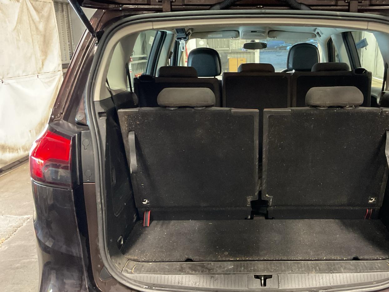 Vauxhall Zafira Tourer 1.4i Turbo Design MPV 5dr Petrol Manual Euro 6 (140 ps)