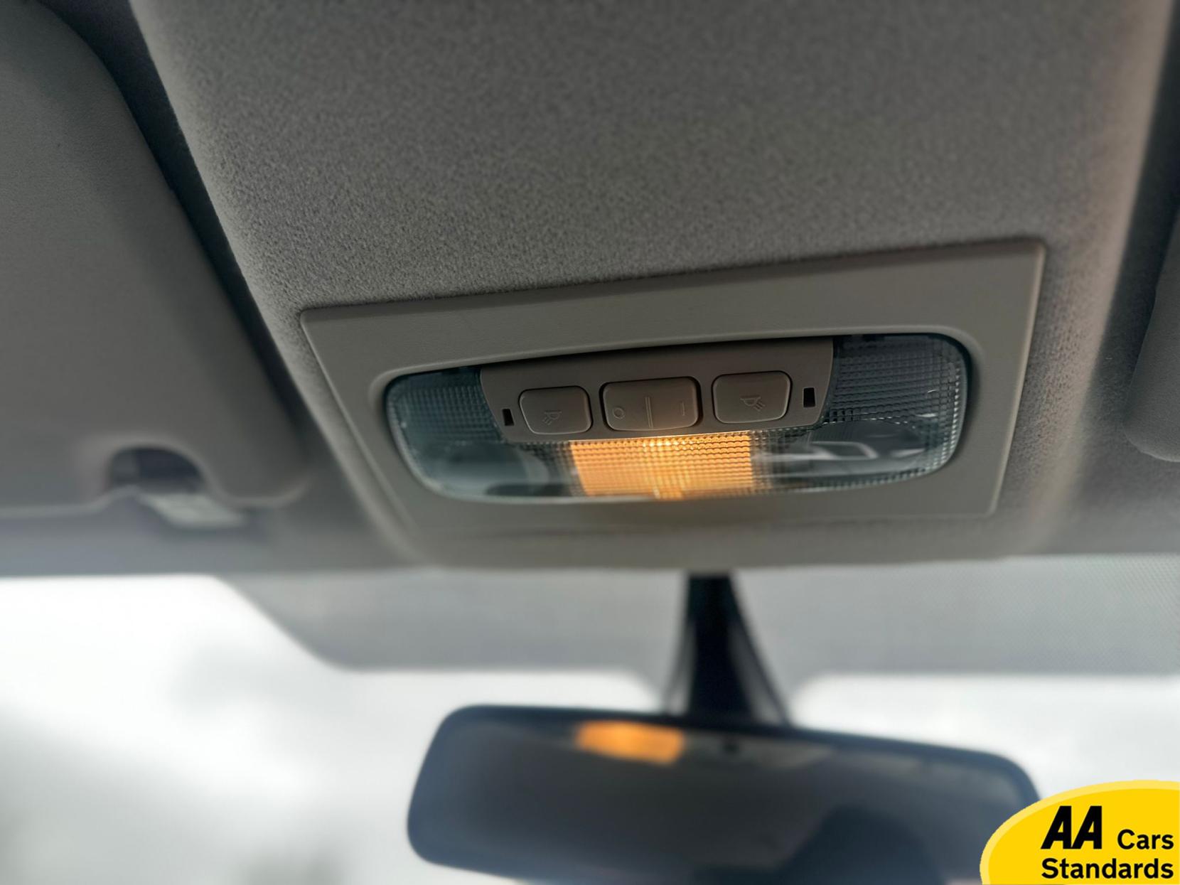 Ford Fiesta 1.4 Titanium Hatchback 3dr Petrol Automatic (154 g/km, 94 bhp)