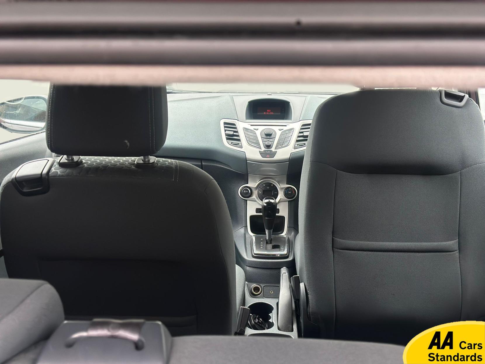 Ford Fiesta 1.4 Titanium Hatchback 3dr Petrol Automatic (154 g/km, 94 bhp)