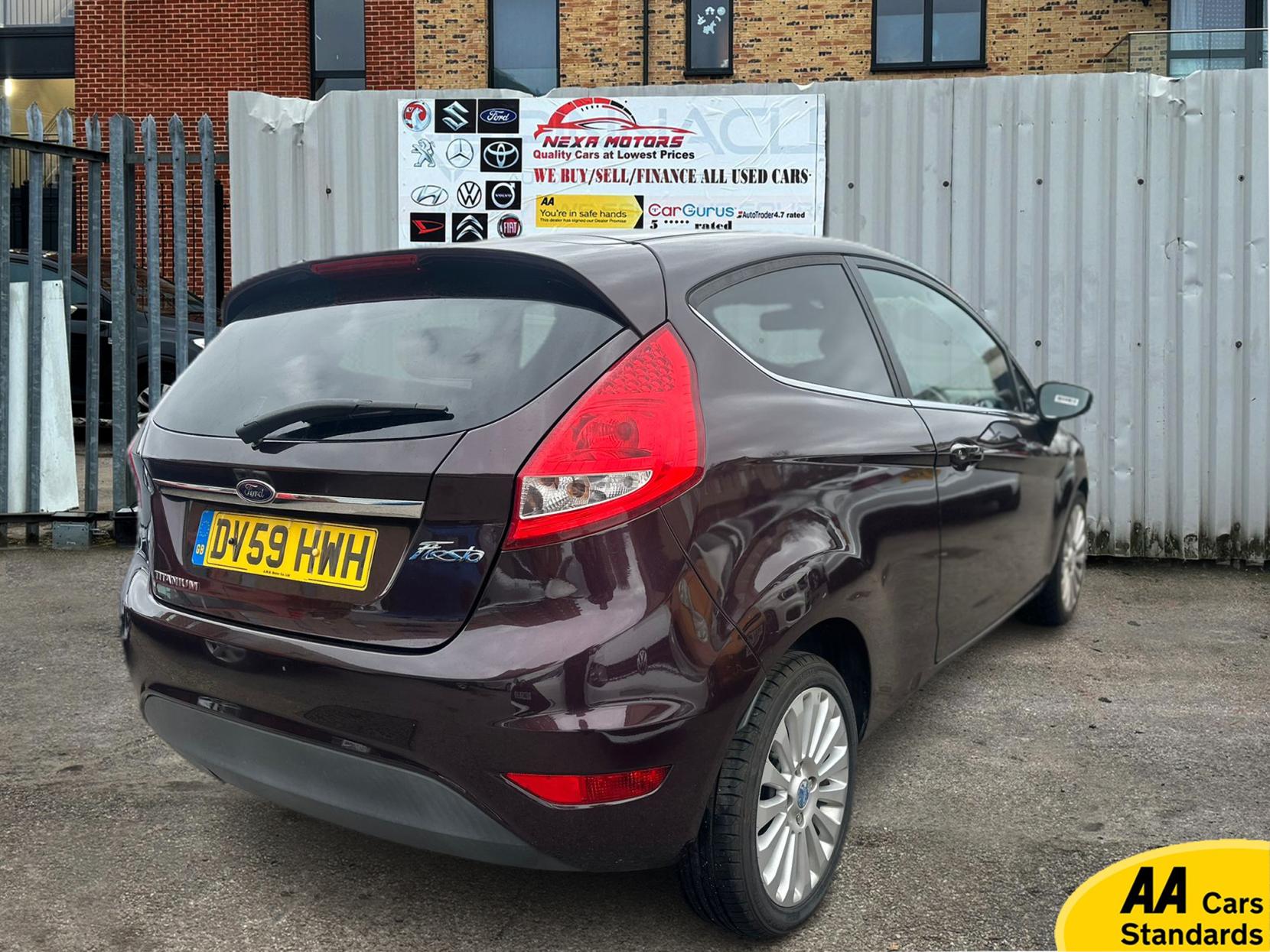 Ford Fiesta 1.4 Titanium Hatchback 3dr Petrol Automatic (154 g/km, 94 bhp)