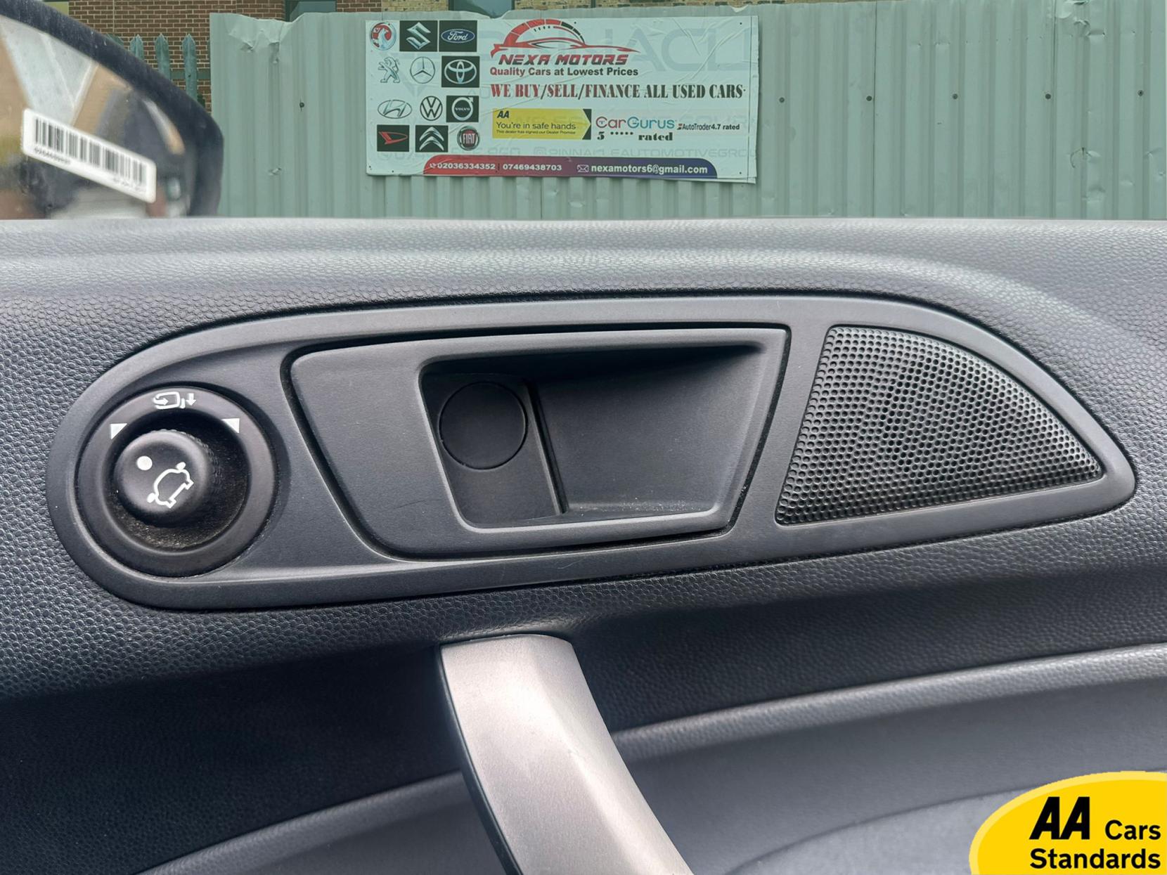 Ford Fiesta 1.4 Titanium Hatchback 3dr Petrol Automatic (154 g/km, 94 bhp)