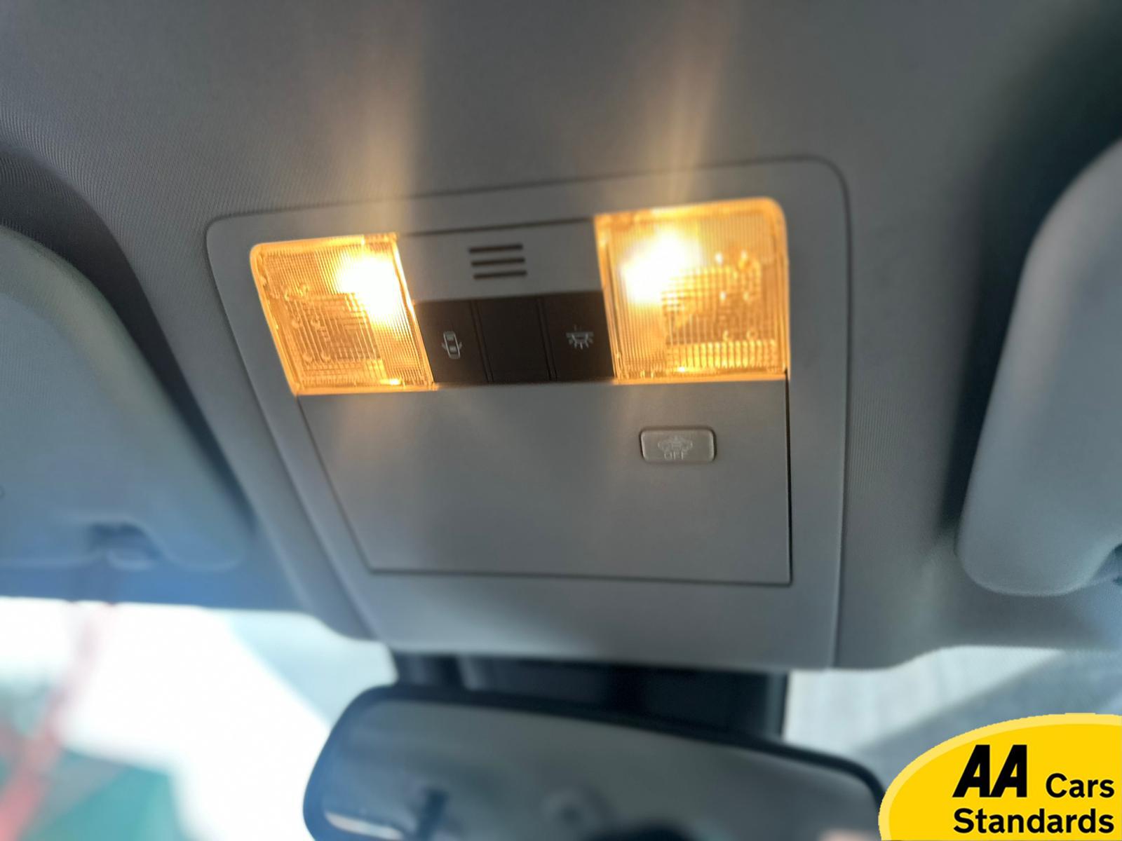 Toyota Verso 1.8 V-Matic Icon MPV 5dr Petrol Multidrive S Euro 6 (7 Seat) (147 ps)