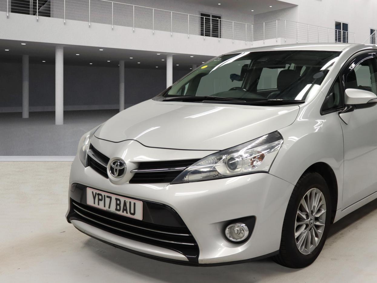 Toyota Verso 1.8 V-Matic Icon MPV 5dr Petrol Multidrive S Euro 6 (7 Seat) (147 ps)