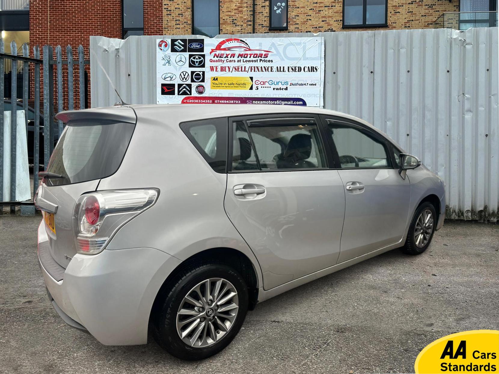 Toyota Verso 1.8 V-Matic Icon MPV 5dr Petrol Multidrive S Euro 6 (7 Seat) (147 ps)