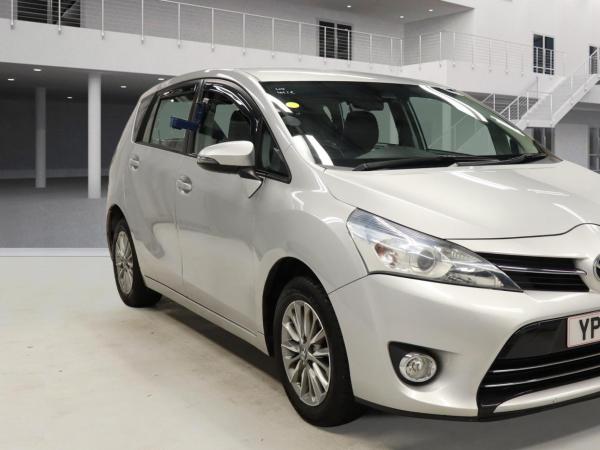 Toyota Verso 1.8 V-Matic Icon MPV 5dr Petrol Multidrive S Euro 6 (7 Seat) (147 ps)