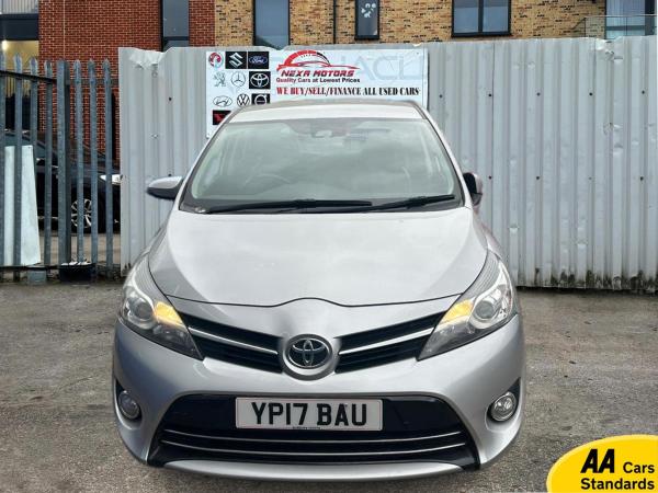 Toyota Verso 1.8 V-Matic Icon MPV 5dr Petrol Multidrive S Euro 6 (7 Seat) (147 ps)