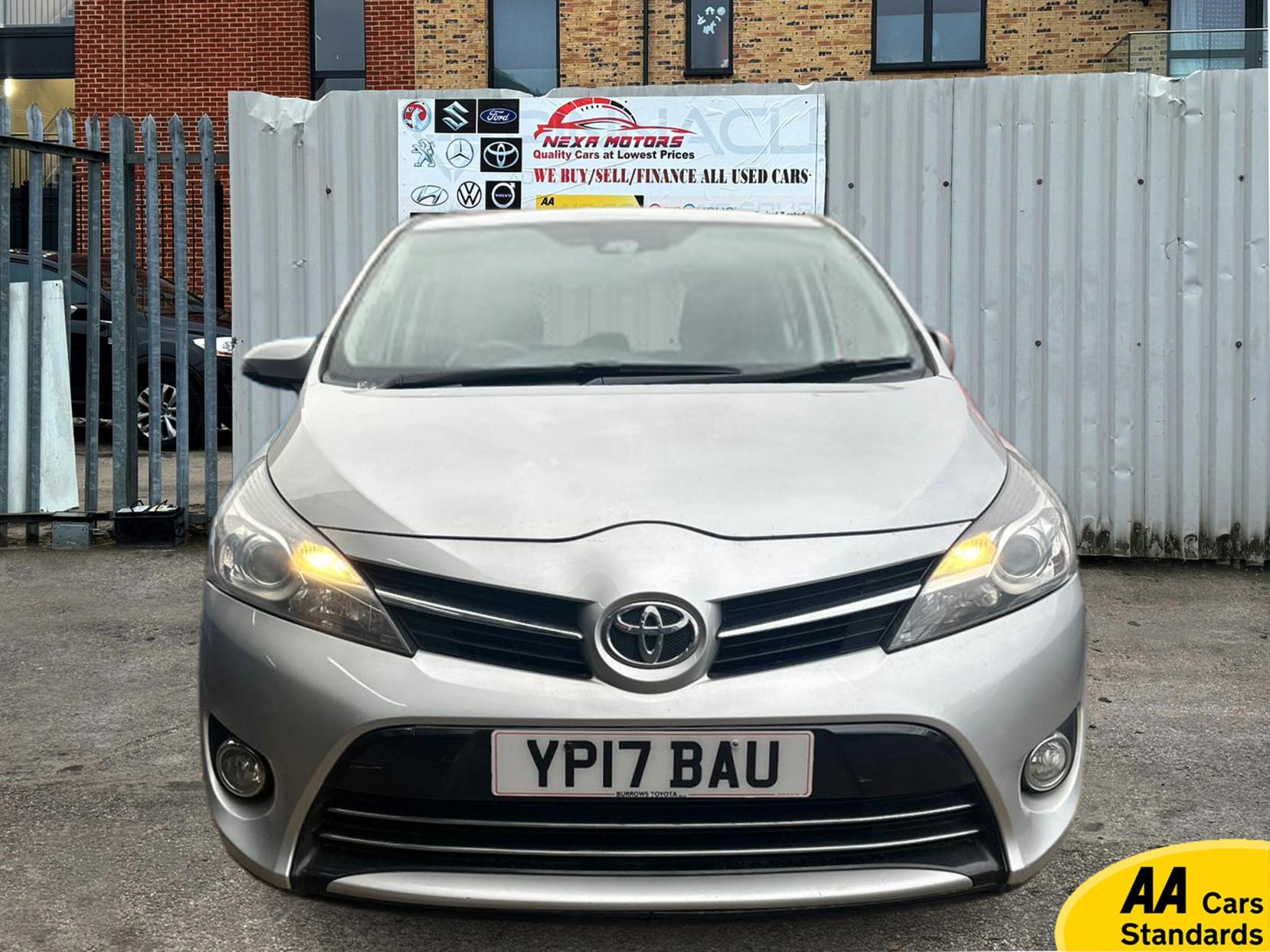 Toyota Verso 1.8 V-Matic Icon MPV 5dr Petrol Multidrive S Euro 6 (7 Seat) (147 ps)