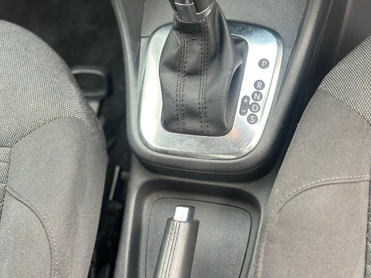 Volkswagen Polo Hatchback (2013 - 2017)