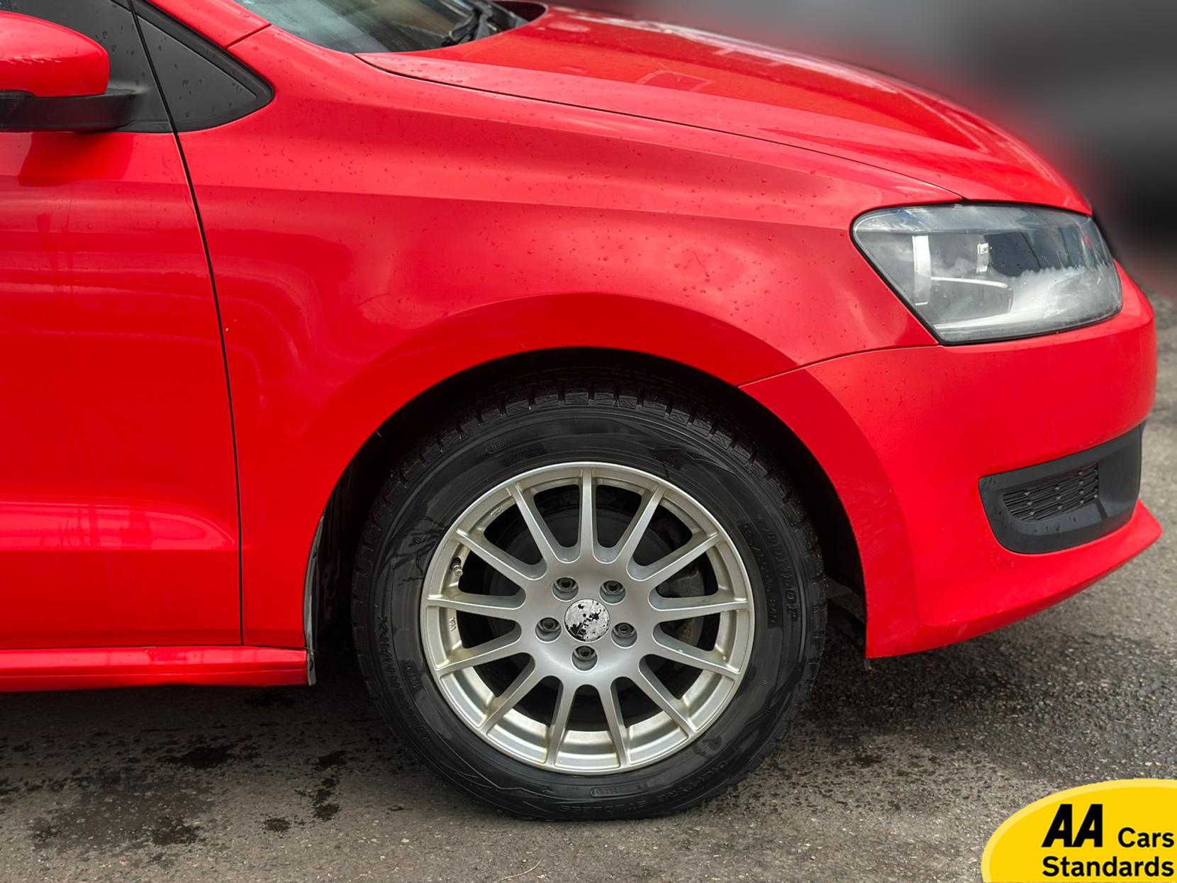 Volkswagen Polo Hatchback (2013 - 2017)