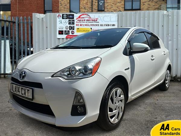 Toyota Yaris 1.5 VVT-h Icon Plus Hatchback 5dr Petrol Hybrid CVT Euro 5 (101 ps)
