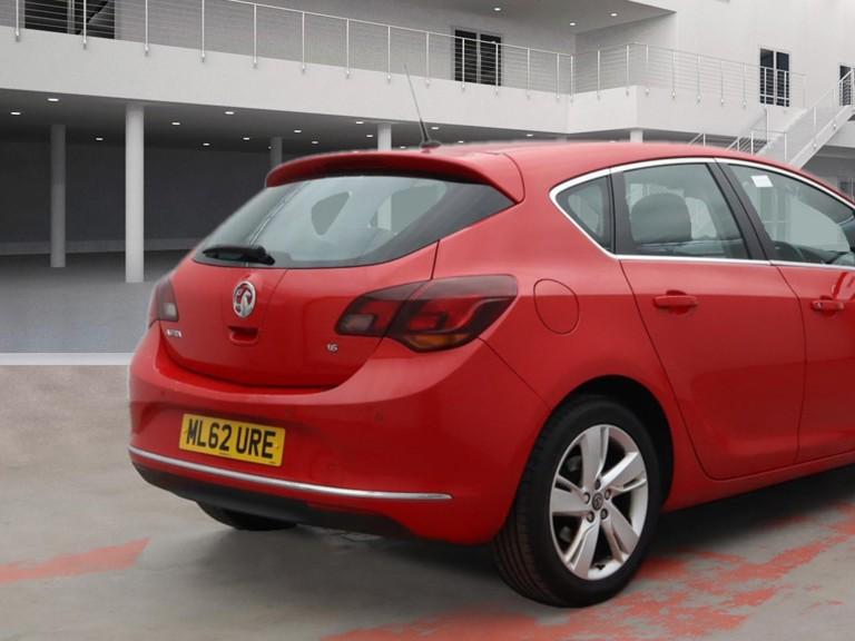 Vauxhall Astra 1.6 16v SRi Hatchback 5dr Petrol Auto Euro 5 (115 ps)