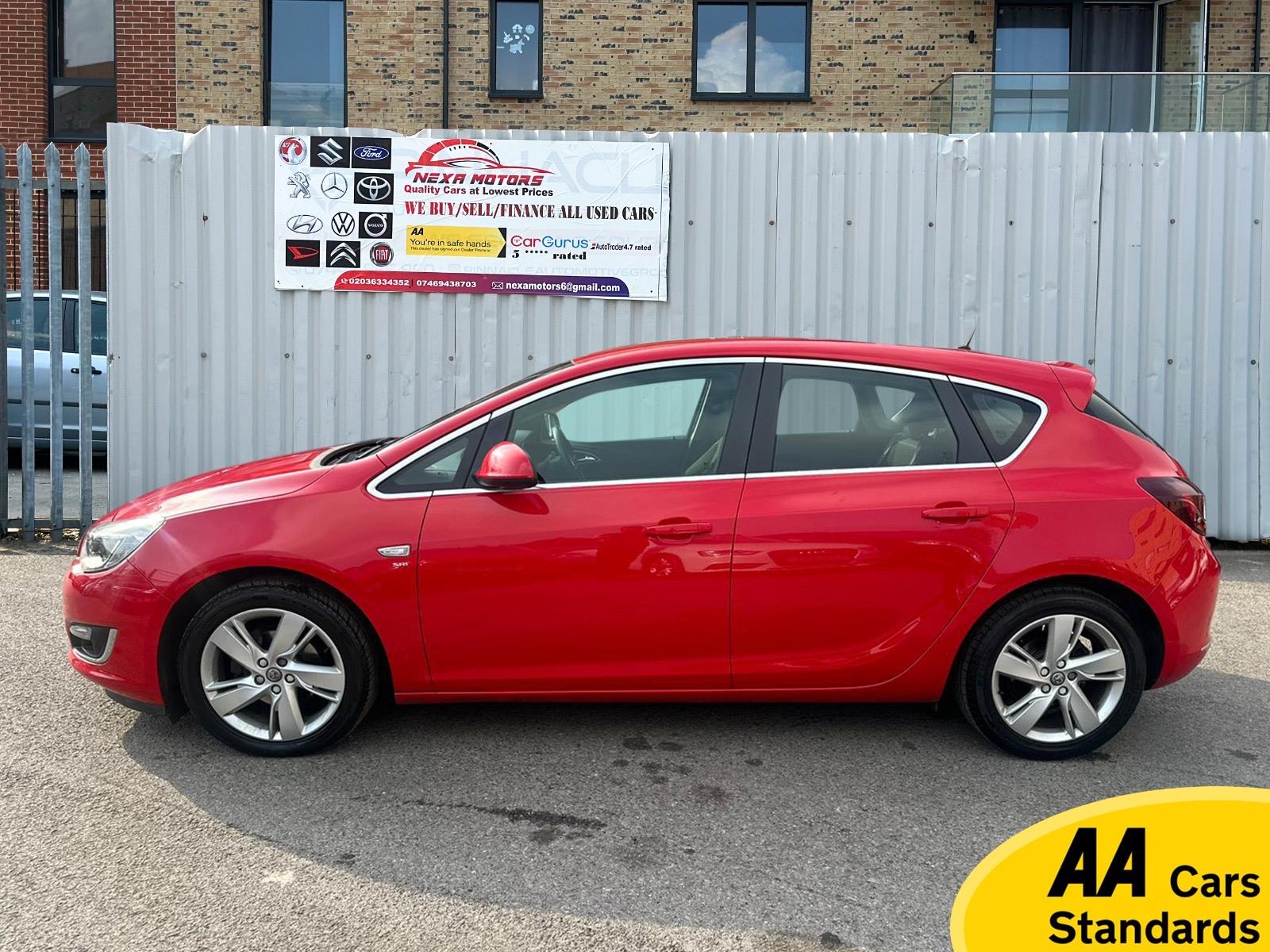 Vauxhall Astra 1.6 16v SRi Hatchback 5dr Petrol Auto Euro 5 (115 ps)