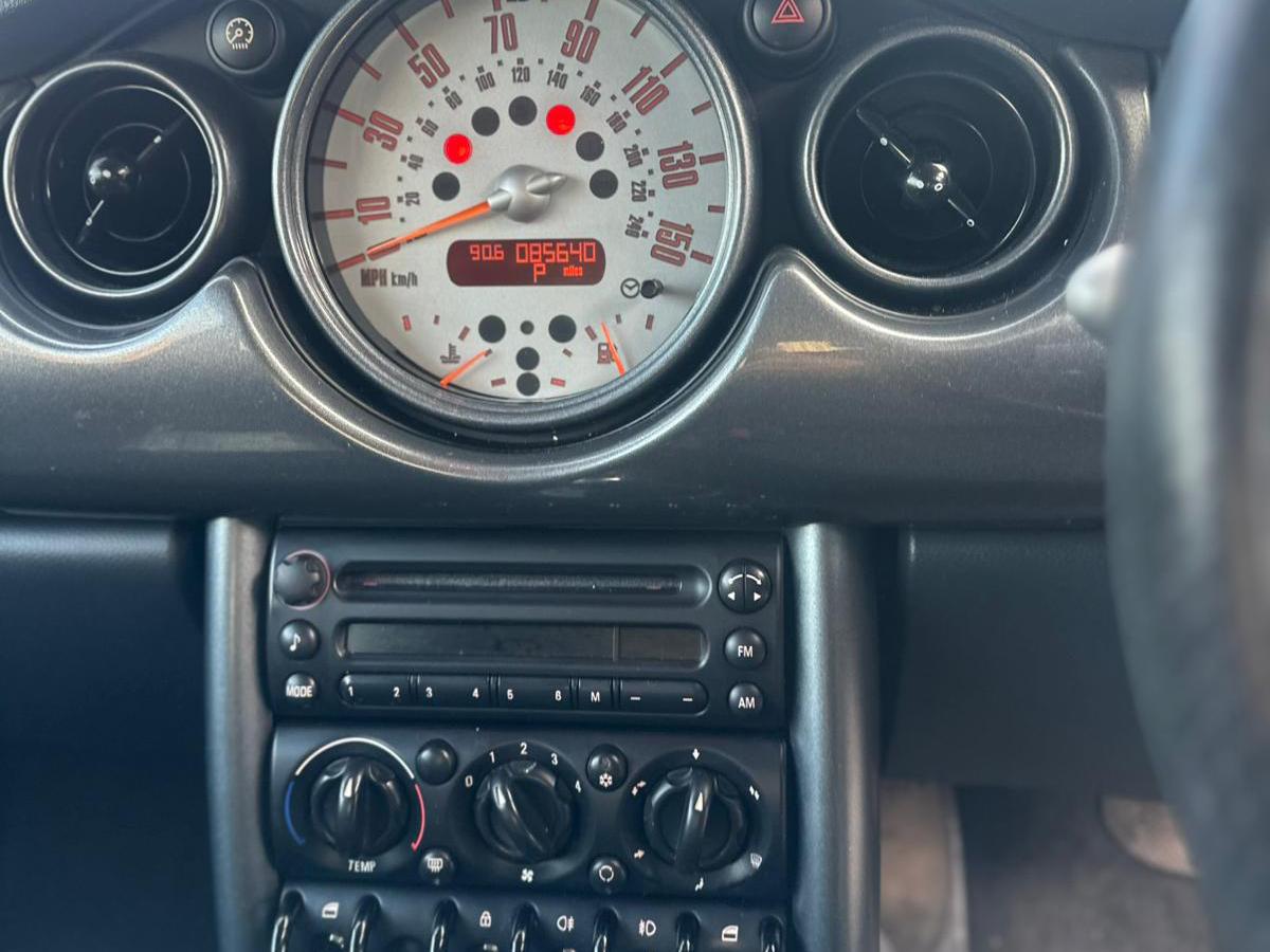 MINI Hatch 1.6 One Hatchback 3dr Petrol CVT Euro 4 (90 bhp)