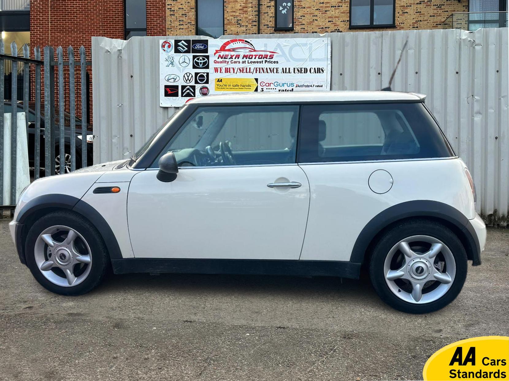 MINI Hatch 1.6 One Hatchback 3dr Petrol CVT Euro 4 (90 bhp)