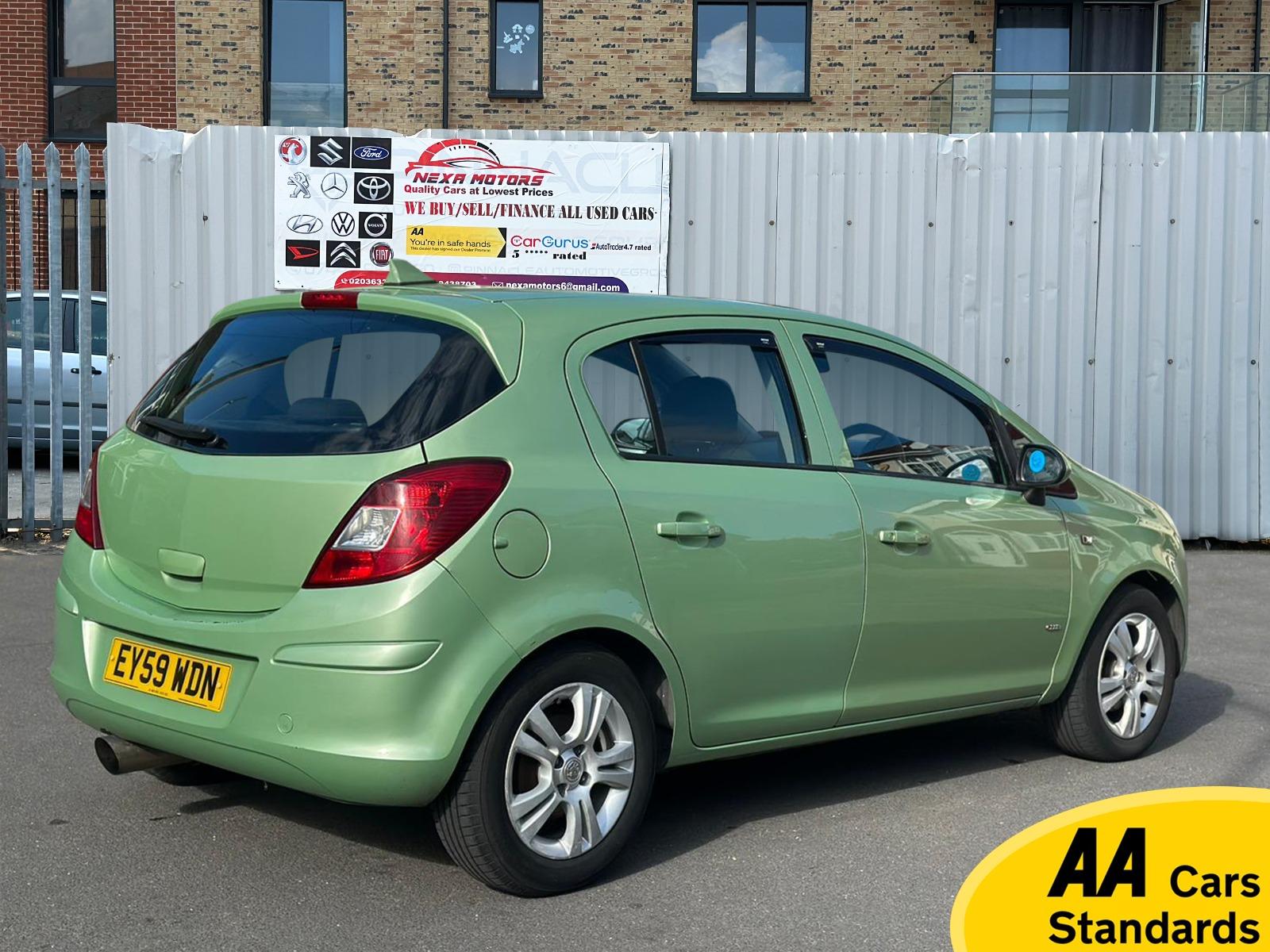 Vauxhall Corsa 1.4i 16v Club Hatchback 5dr Petrol Automatic (166 g/km, 89 bhp)