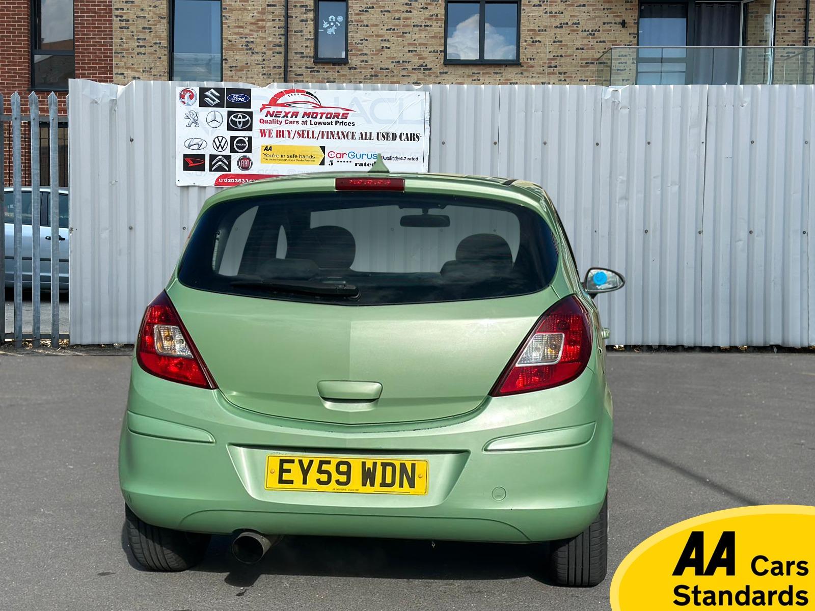 Vauxhall Corsa 1.4i 16v Club Hatchback 5dr Petrol Automatic (166 g/km, 89 bhp)