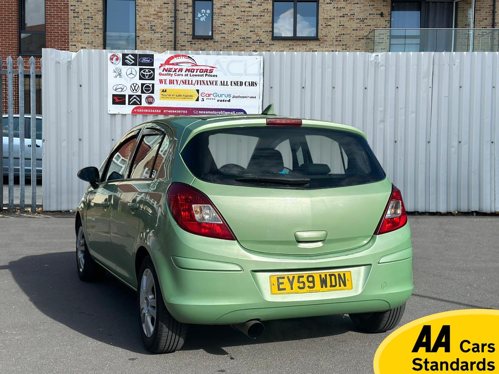 Vauxhall Corsa 1.4i 16v Club Hatchback 5dr Petrol Automatic (166 g/km, 89 bhp)