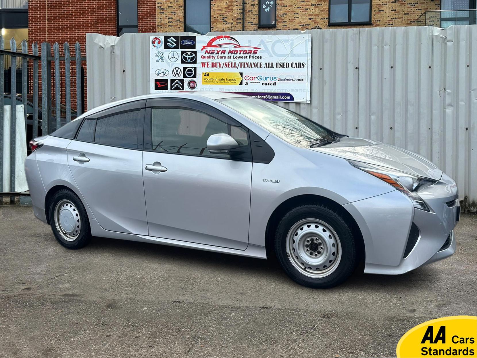 Toyota Prius 1.8 Business Edition Plus Hatchback (2015 - 2019)