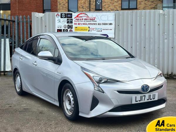 Toyota Prius 1.8 Business Edition Plus Hatchback (2015 - 2019)