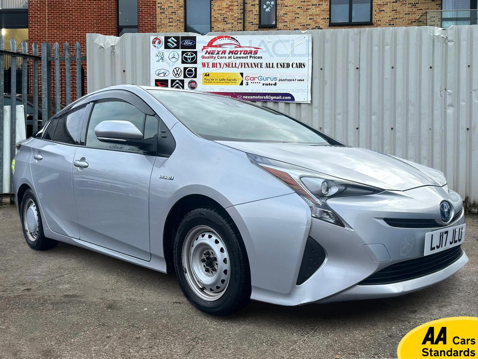 Toyota Prius 1.8 Business Edition Plus Hatchback (2015 - 2019)