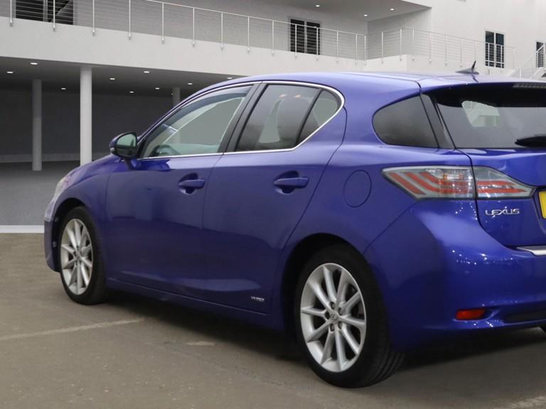 Lexus CT 1.8 200h SE-L Hatchback 5dr Petrol Hybrid CVT Euro 5 (s/s) (136 ps)