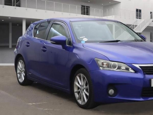 Lexus CT 1.8 200h SE-L Hatchback 5dr Petrol Hybrid CVT Euro 5 (s/s) (136 ps)
