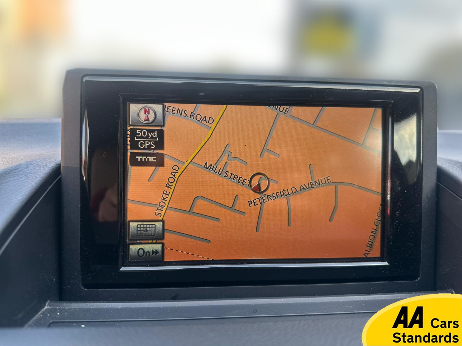 Lexus CT 1.8 200h SE-L Hatchback 5dr Petrol Hybrid CVT Euro 5 (s/s) (136 ps)