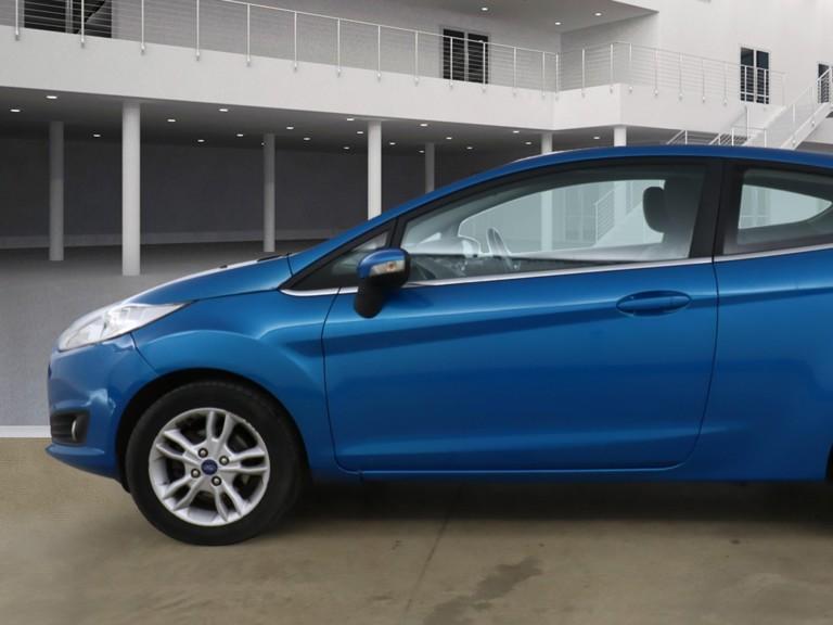 Ford Fiesta 1.25 Zetec Hatchback 3dr Petrol Manual Euro 5 (82 ps)