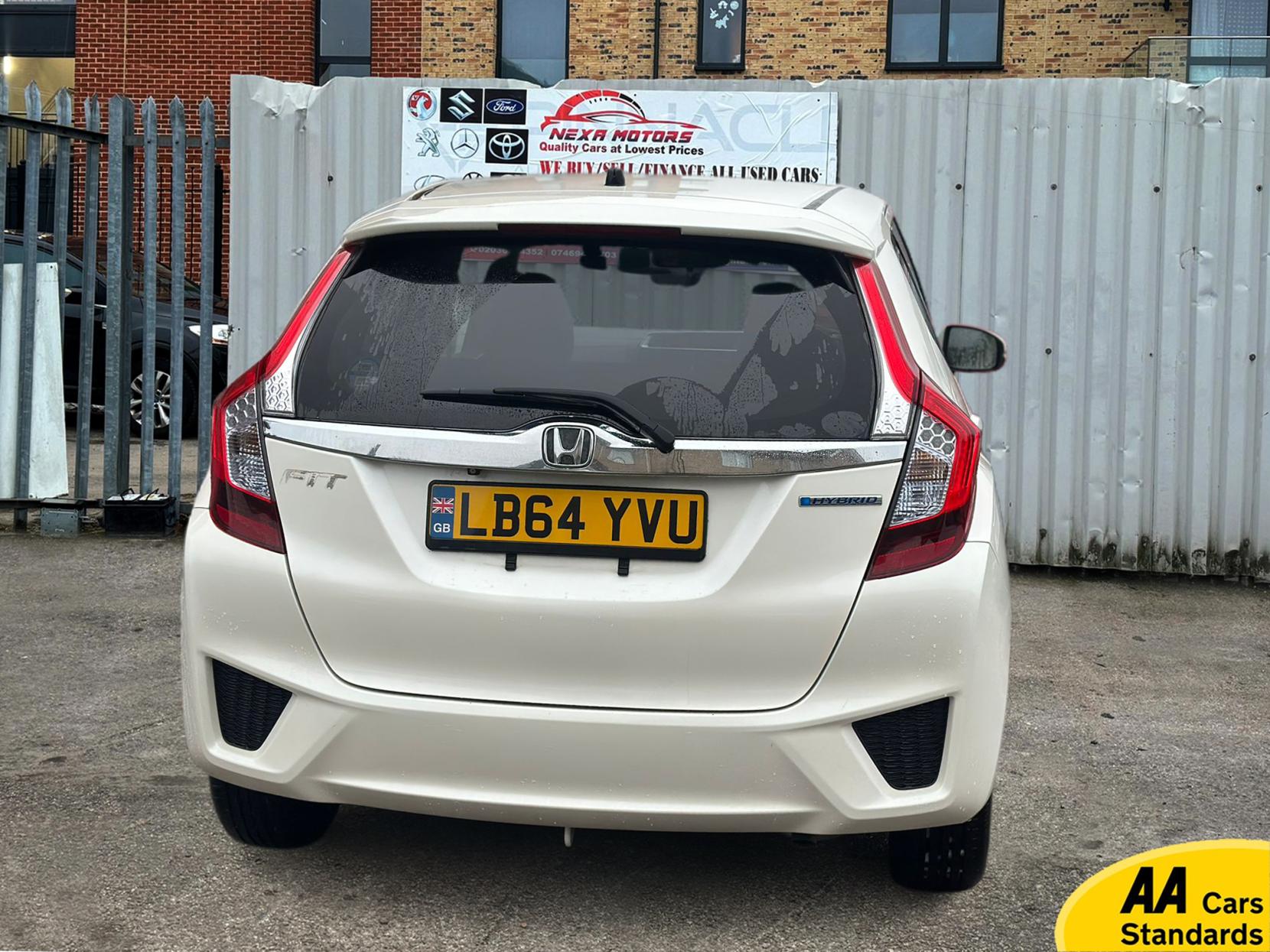 Honda Jazz  1.5 i-VTEC ES Plus Hatchback 5dr Petrol CVT Euro 5 (99 ps) 1.5 H IMA 5dr Petrol Hybrid 2014 