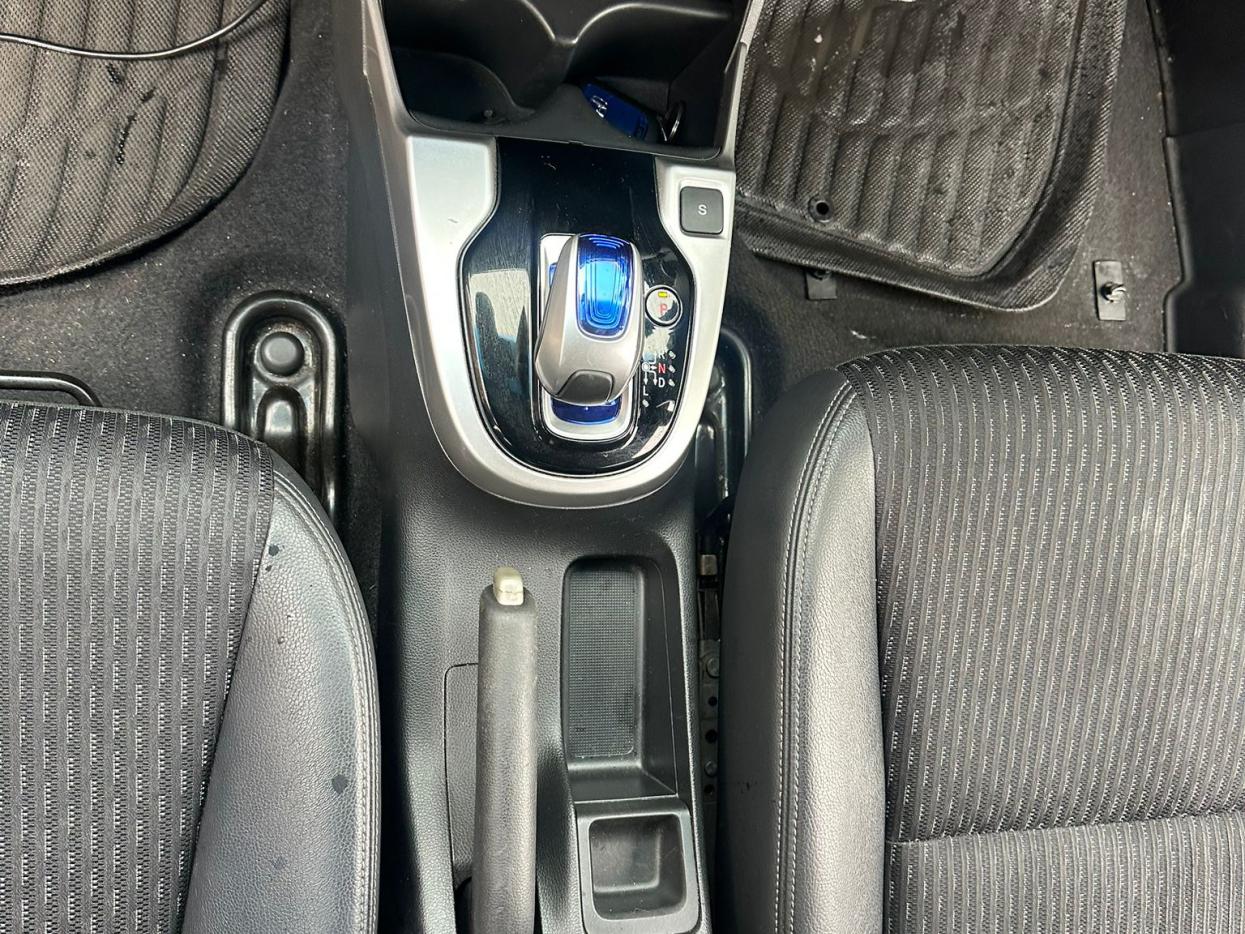 Honda Jazz  1.5 i-VTEC ES Plus Hatchback 5dr Petrol CVT Euro 5 (99 ps) 1.5 H IMA 5dr Petrol Hybrid 2014 