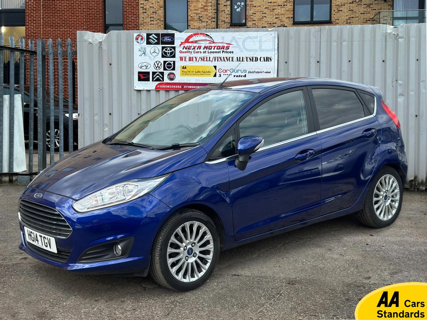 Ford Fiesta 1.6 Titanium Hatchback 5dr Petrol Powershift Euro 5 (105 ps)
