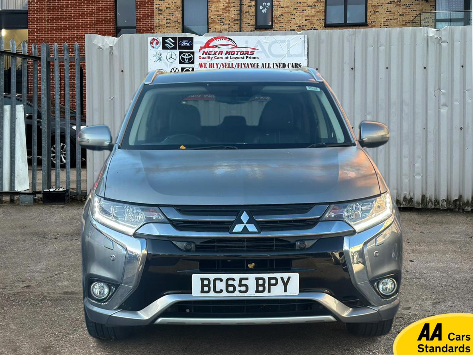 Mitsubishi Outlander 2.0h 12kWh GX4hs SUV 5dr Petrol Plug-in Hybrid CVT 4WD Euro 6 (s/s) (200 ps)