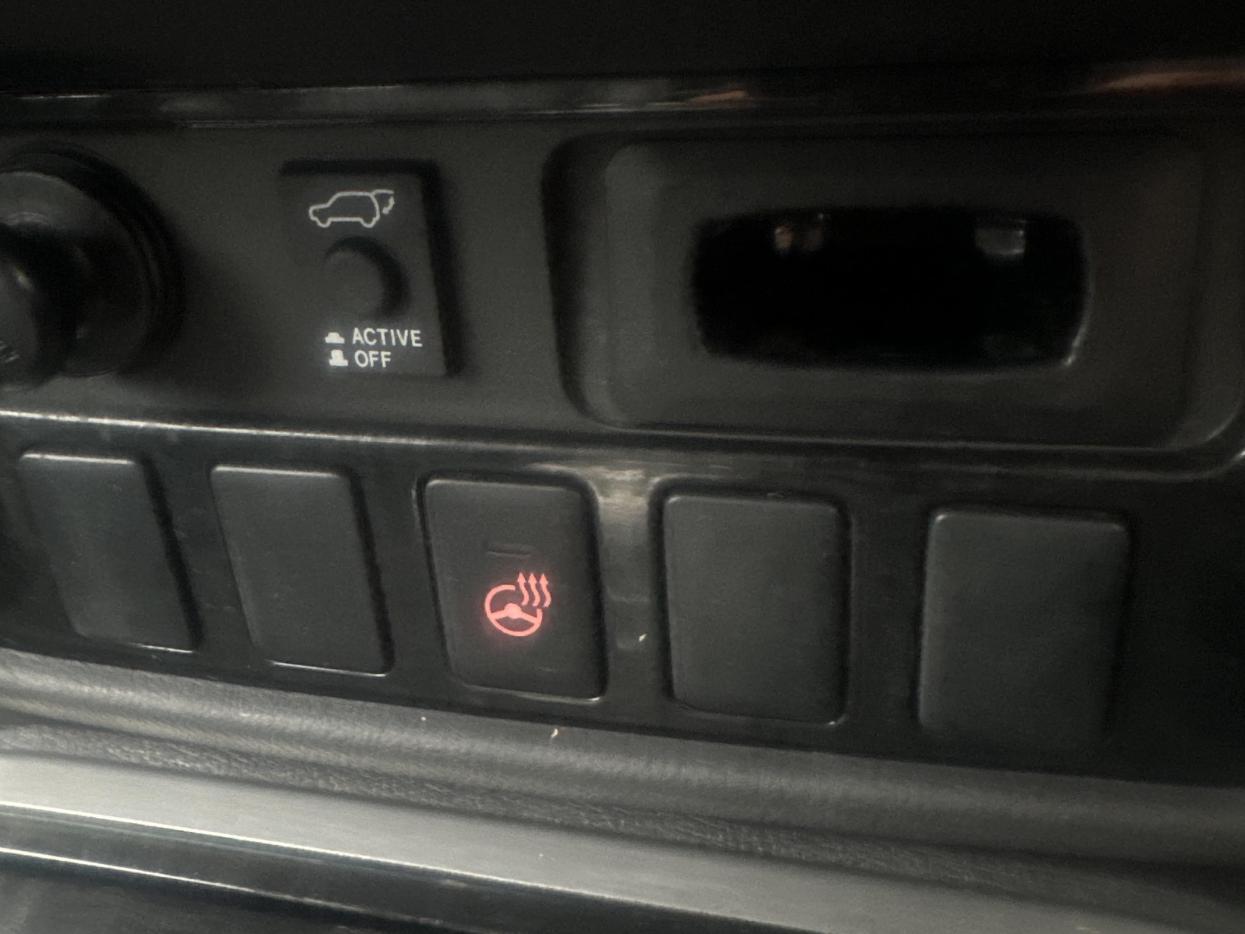 Mitsubishi Outlander 2.0h 12kWh GX4hs SUV 5dr Petrol Plug-in Hybrid CVT 4WD Euro 6 (s/s) (200 ps)