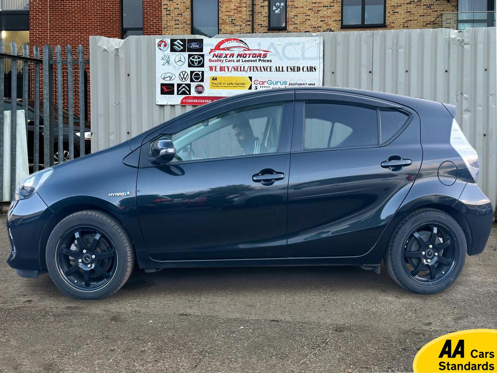 Toyota Yaris 1.5 Icon Hatchback (2014 - 2018)