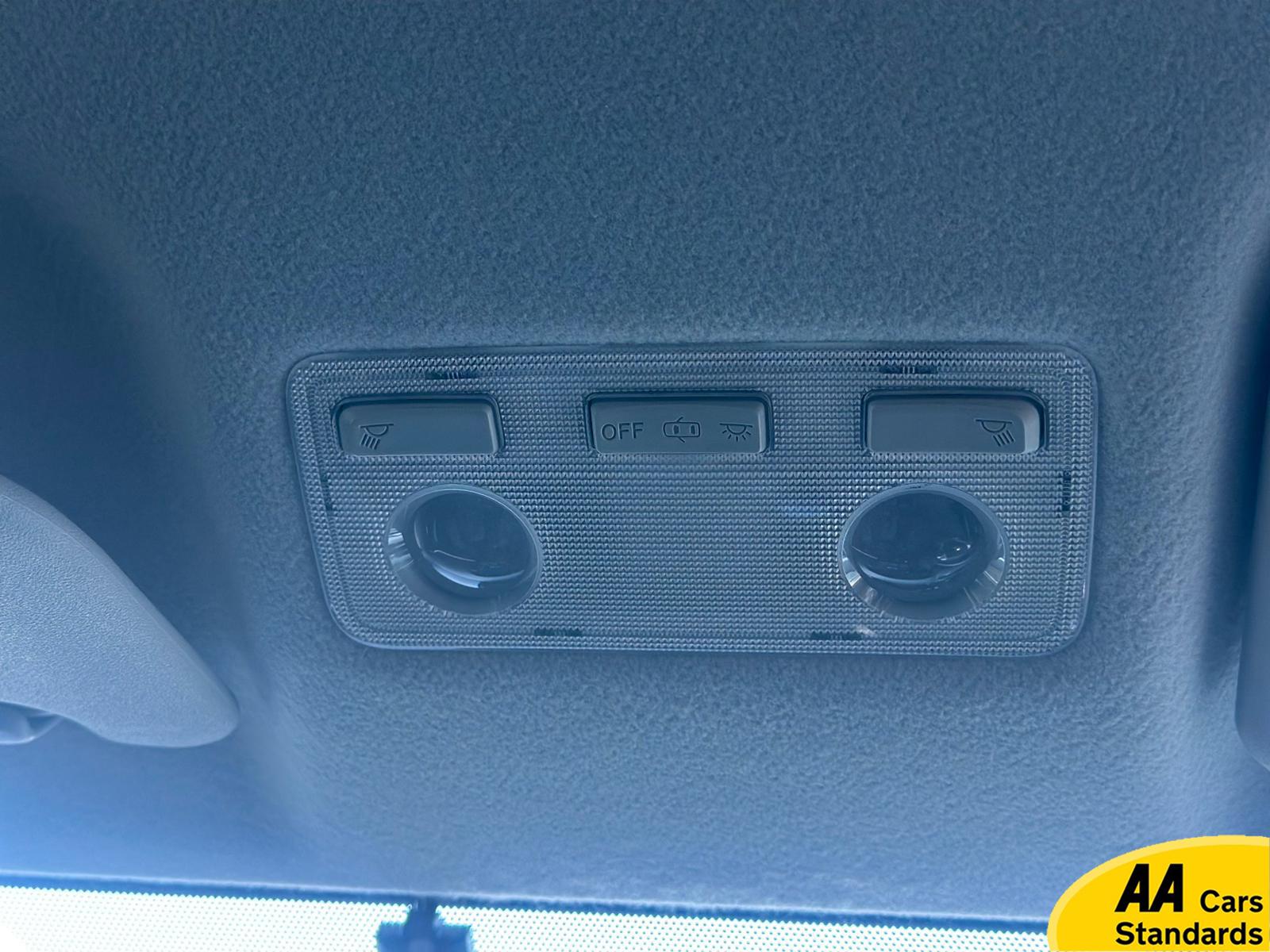 Toyota Yaris 1.5 Icon Hatchback (2014 - 2018)