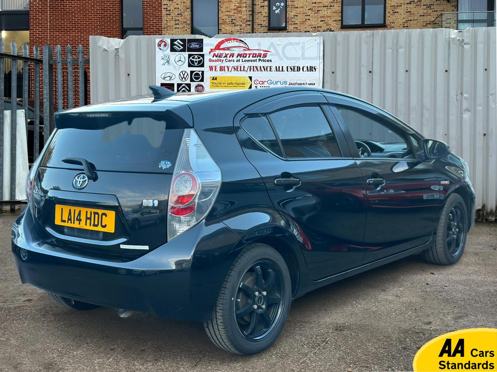 Toyota Yaris 1.5 Icon Hatchback (2014 - 2018)