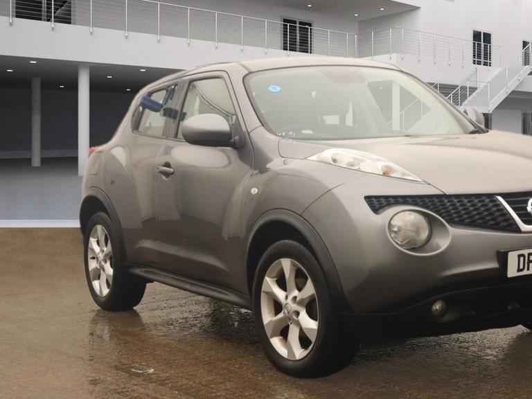 Nissan Juke 1.6 Acenta SUV 5dr Petrol CVT Euro 5 (117 ps)