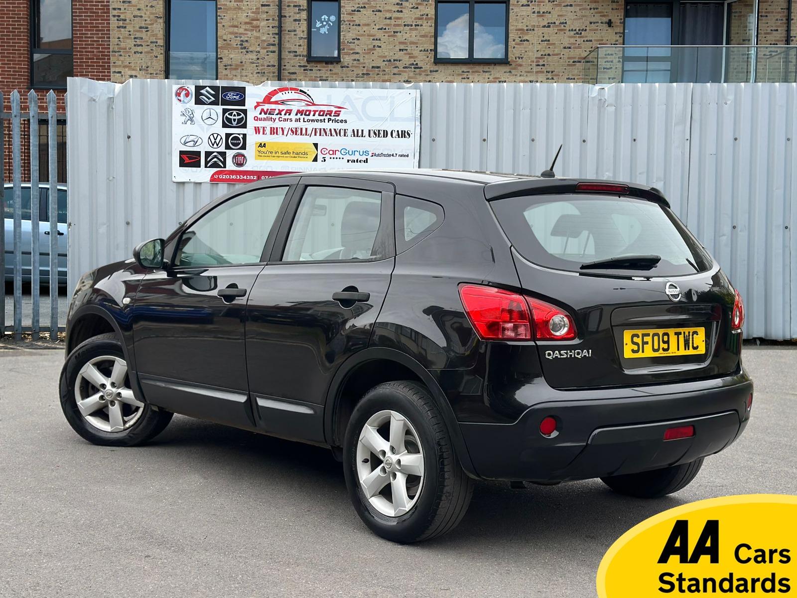 Nissan Qashqai 1.6 Visia Hatchback 5dr Petrol Manual 2WD (159 g/km, 113 bhp)