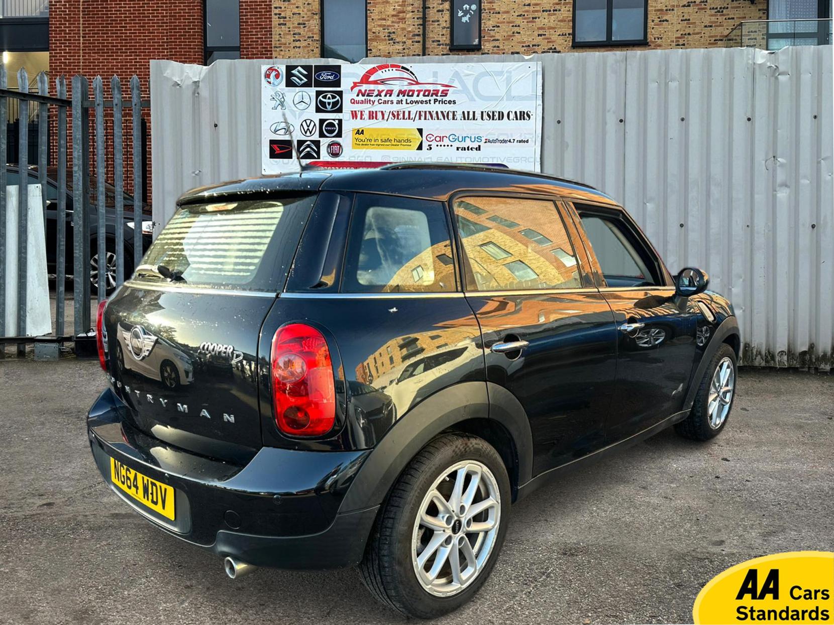 MINI Countryman 2.0 Cooper D SUV 5dr Diesel Auto ALL4 Euro 5 (112 ps)