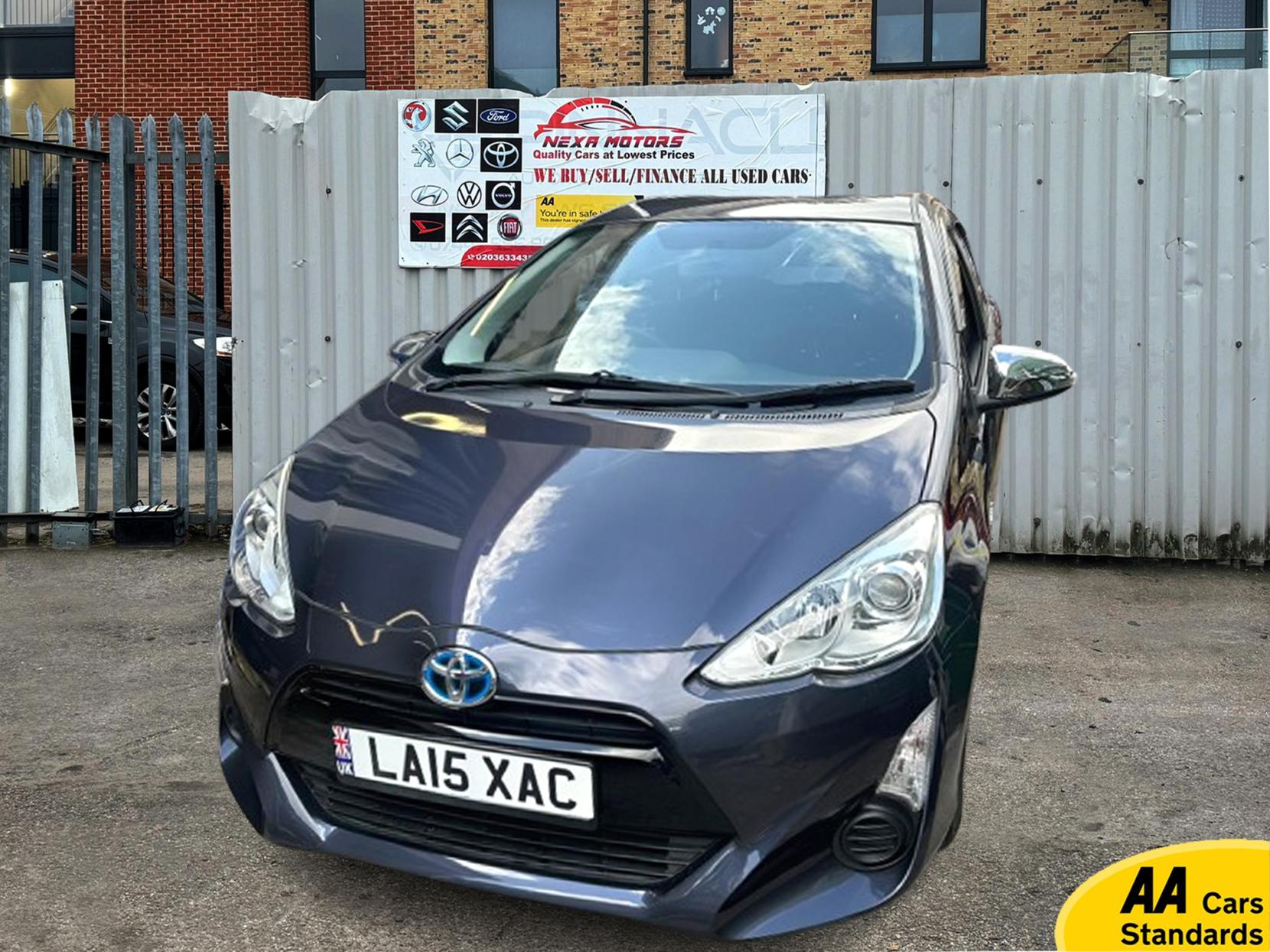Toyota Yaris 1.5 VVT-h Design Hatchback 5dr Petrol Hybrid E-CVT Euro 6 (101 ps)