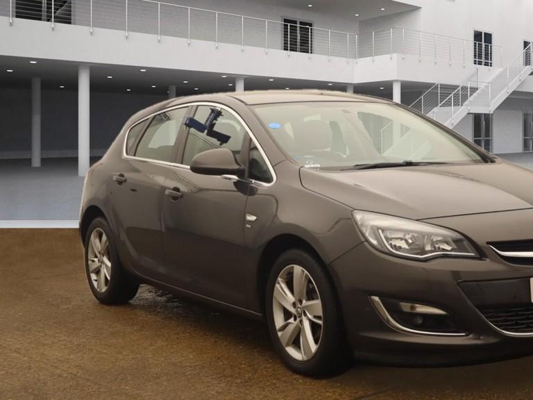 Vauxhall Astra 1.6 16v SRi Hatchback 5dr Petrol Auto Euro 5 (115 ps)