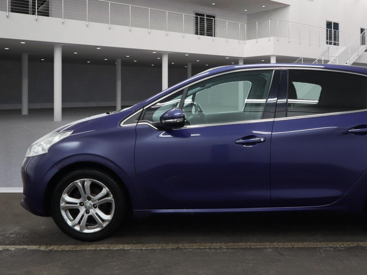 Peugeot 208 1.2