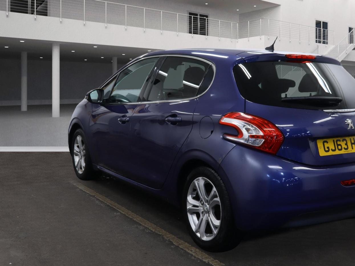 Peugeot 208 1.2