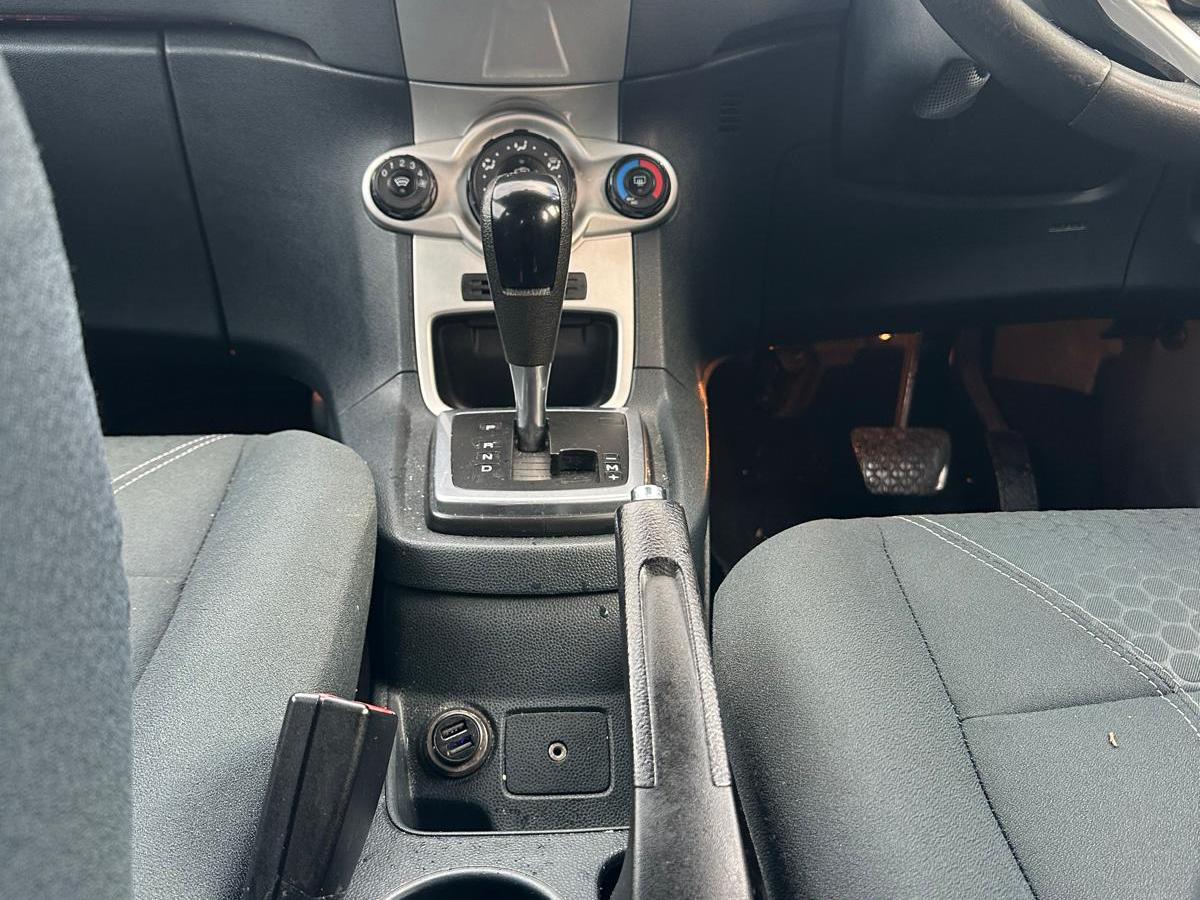 Ford Fiesta 1.4 Zetec Hatchback 5dr Petrol Automatic (154 g/km, 94 bhp)